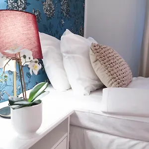  Hostel Living Sweden